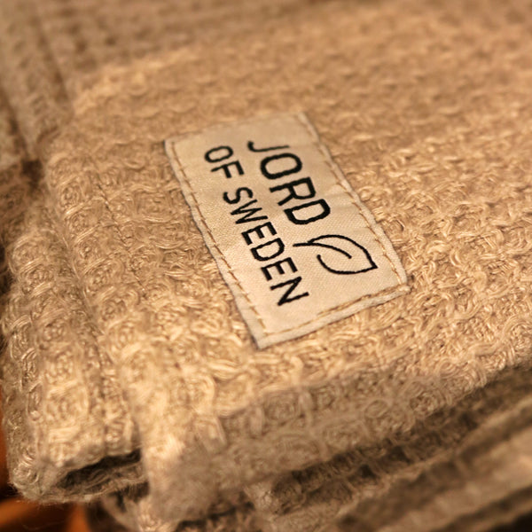 What are the benefits of linen towels?