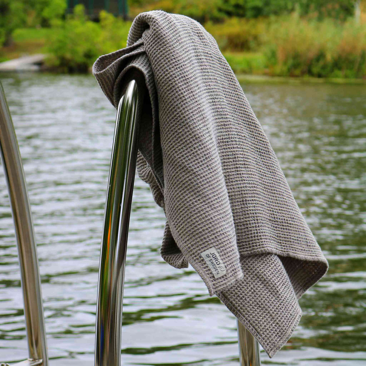 Gray linen bath towel