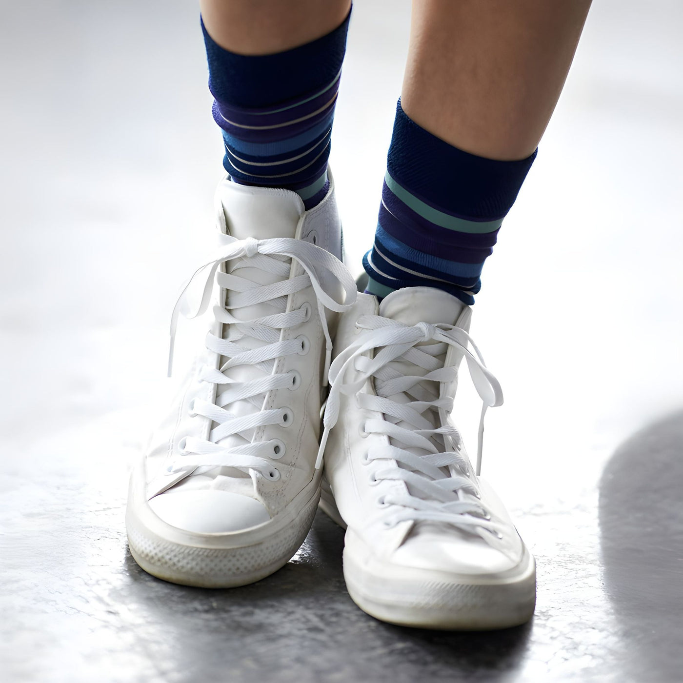 Mens blue striped bamboo socks