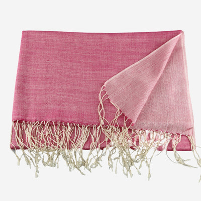Pink shawl in silk / wool