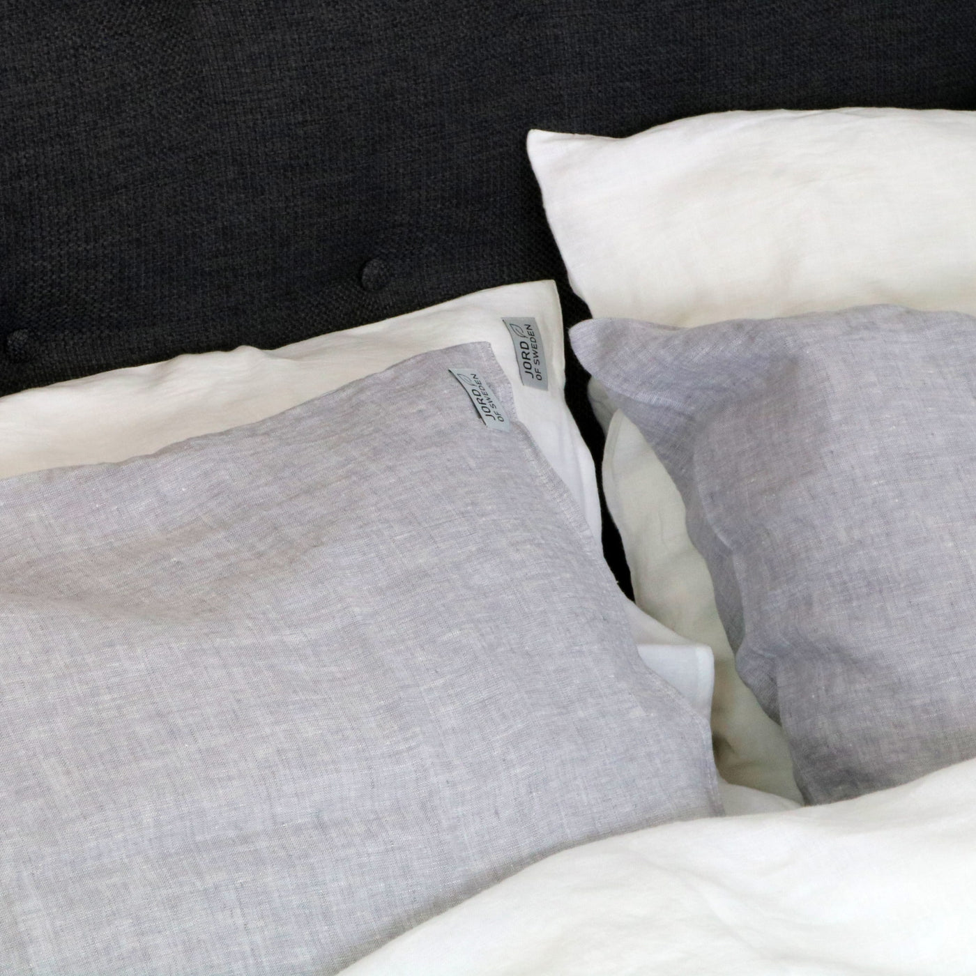 Linen duvet and pillow cover in misty gray color